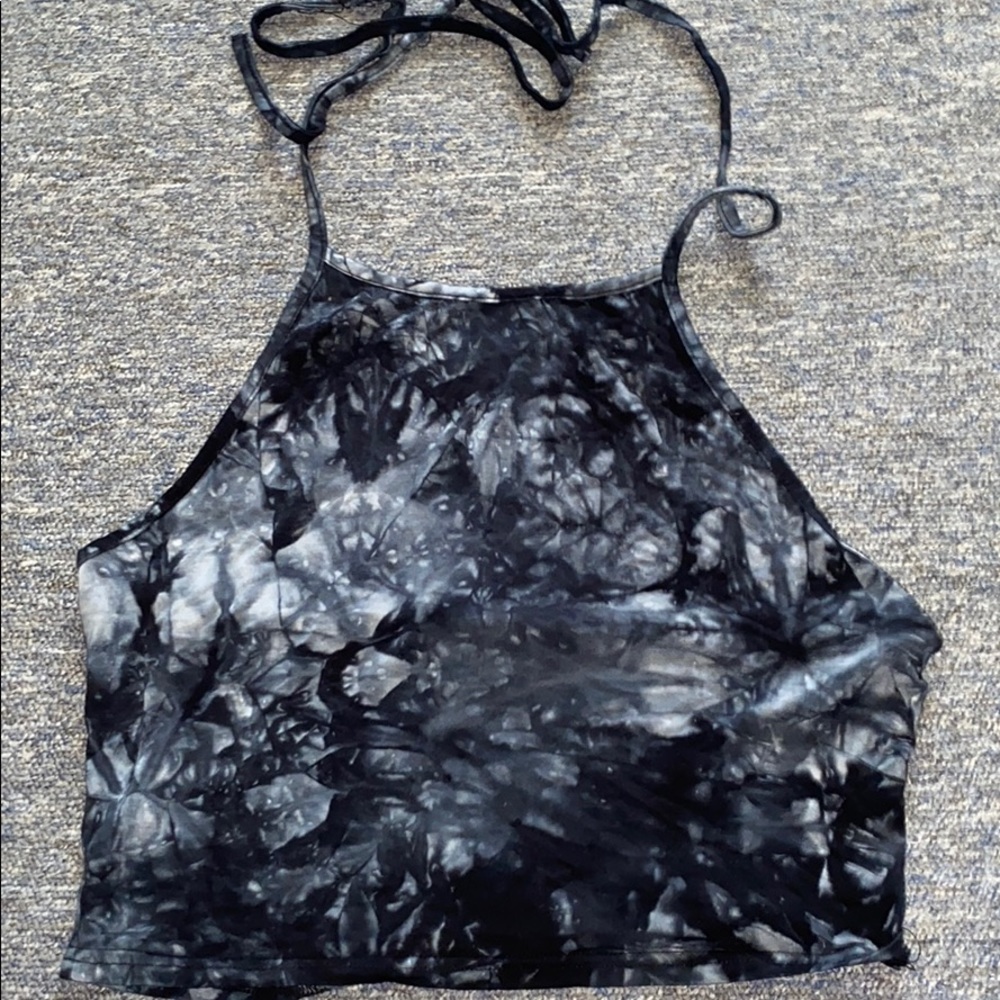 crop top